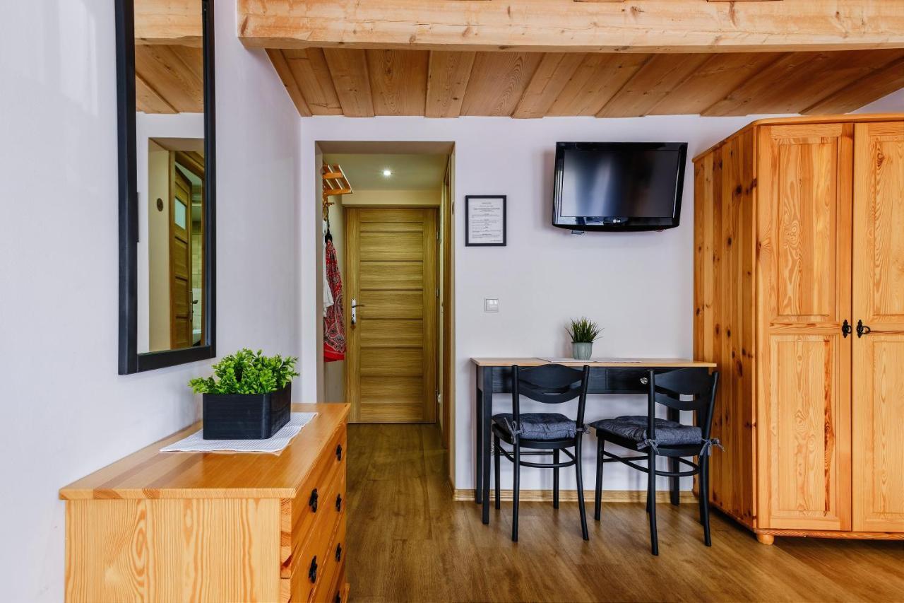 U Tatarow Apartment Suche Ngoại thất bức ảnh