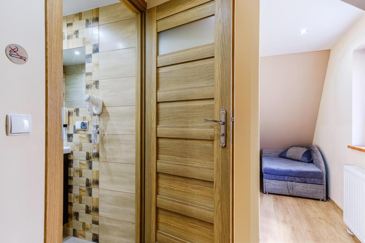 U Tatarow Apartment Suche Ngoại thất bức ảnh