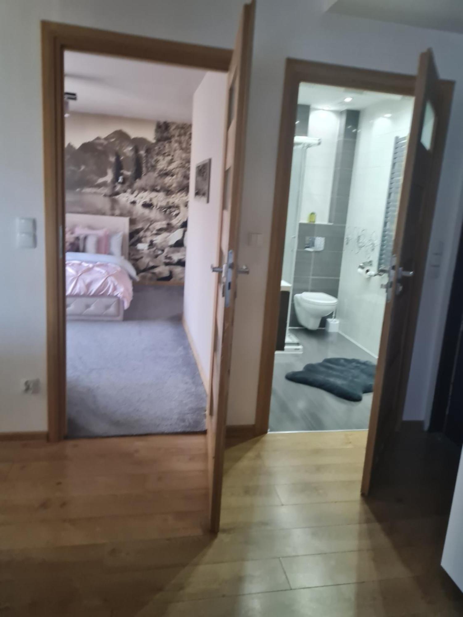 U Tatarow Apartment Suche Phòng bức ảnh