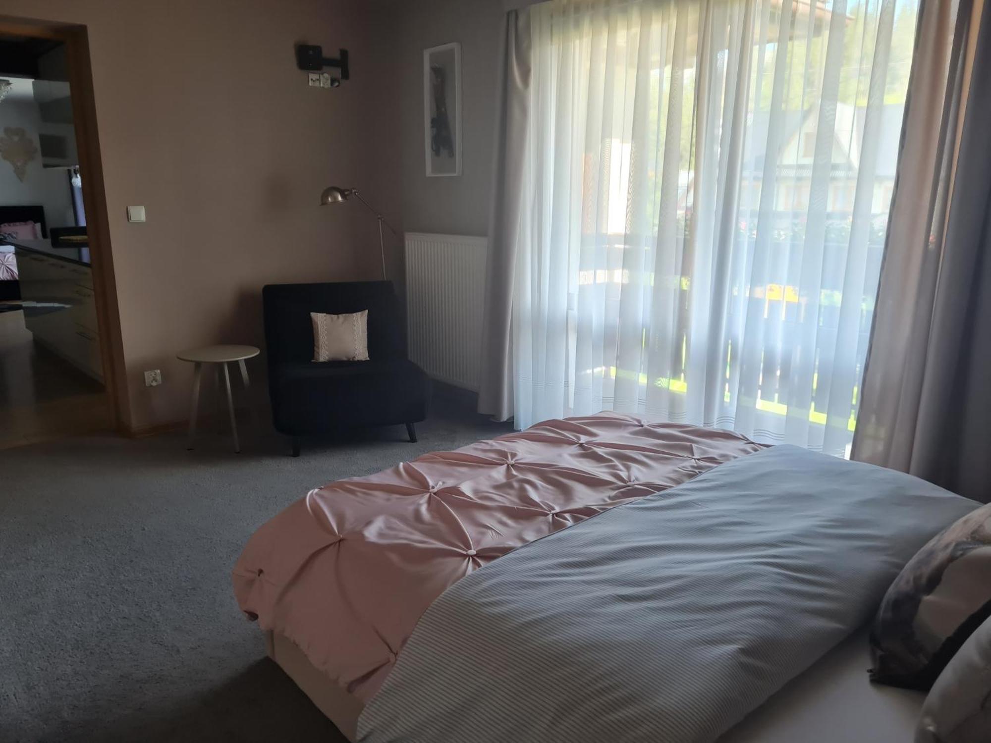 U Tatarow Apartment Suche Phòng bức ảnh