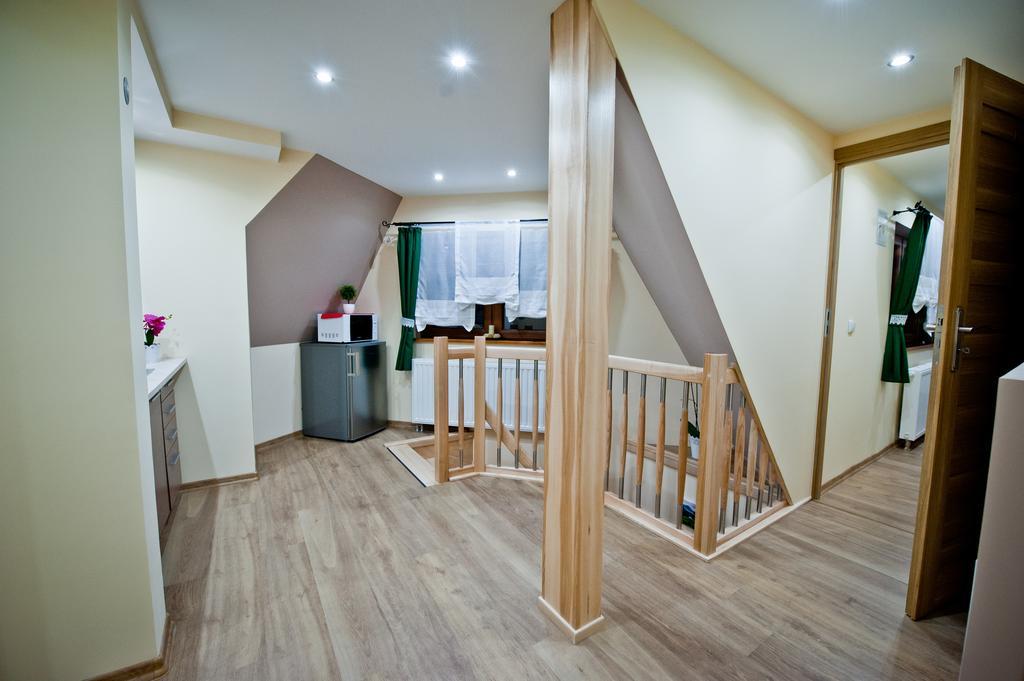 U Tatarow Apartment Suche Ngoại thất bức ảnh